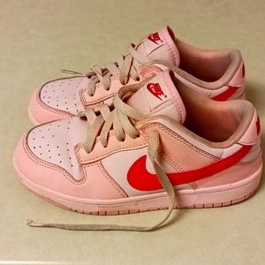 Girls Pink Nikes Dunk Low Size 3